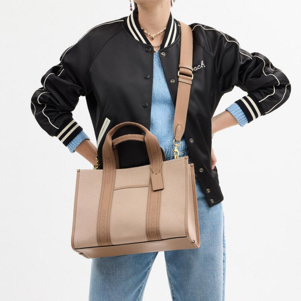 New Coach Smith Tote Bag - Picture 2 of 9